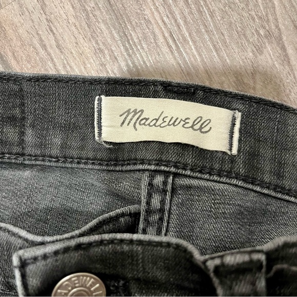 Madewell High-Rise Black Skinny Jeans - Picture 4 of 6